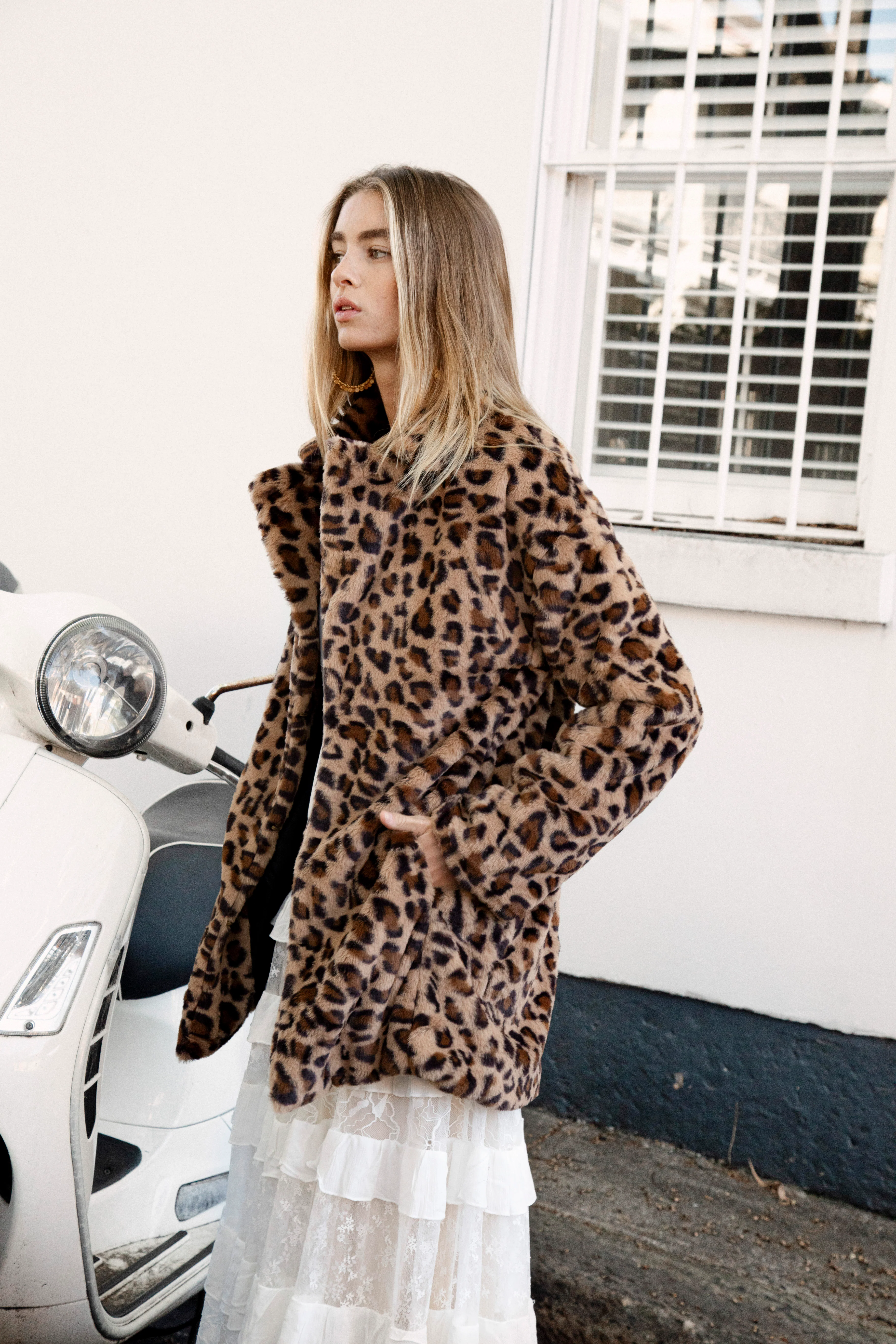 Leopard Luxe Faux Fur Coat - Image 4